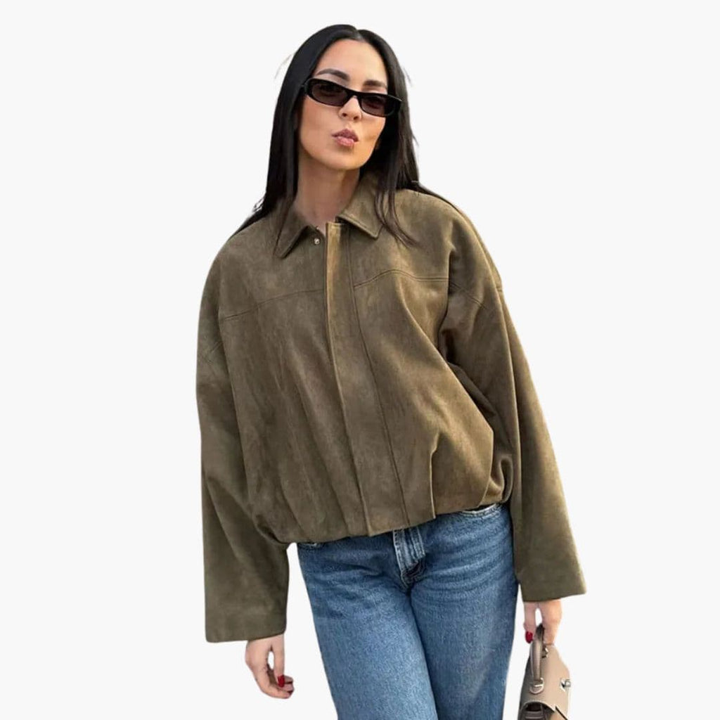 Damska kurtka bomberka z kołnierzem z klapami