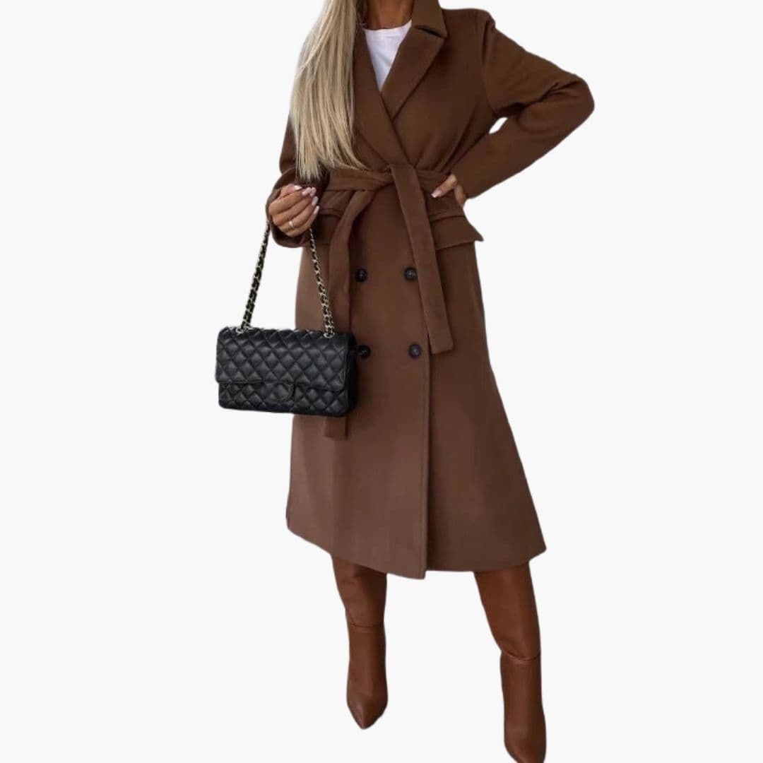 Damski długi trencz z paskiem i zapięciem na guziki