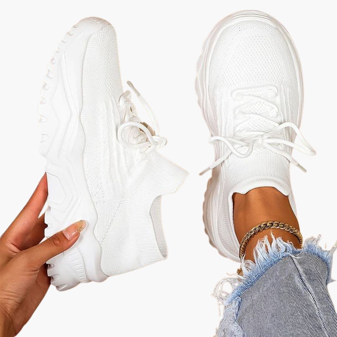 Damskie sneakersy sznurowane z siateczkową cholewką