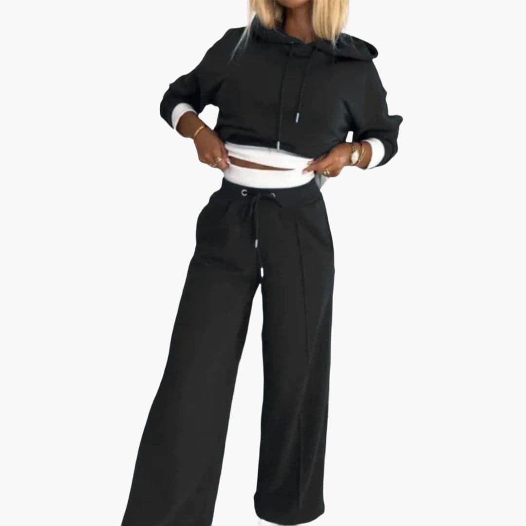 Damski zestaw z kapturem i szerokimi spodniami