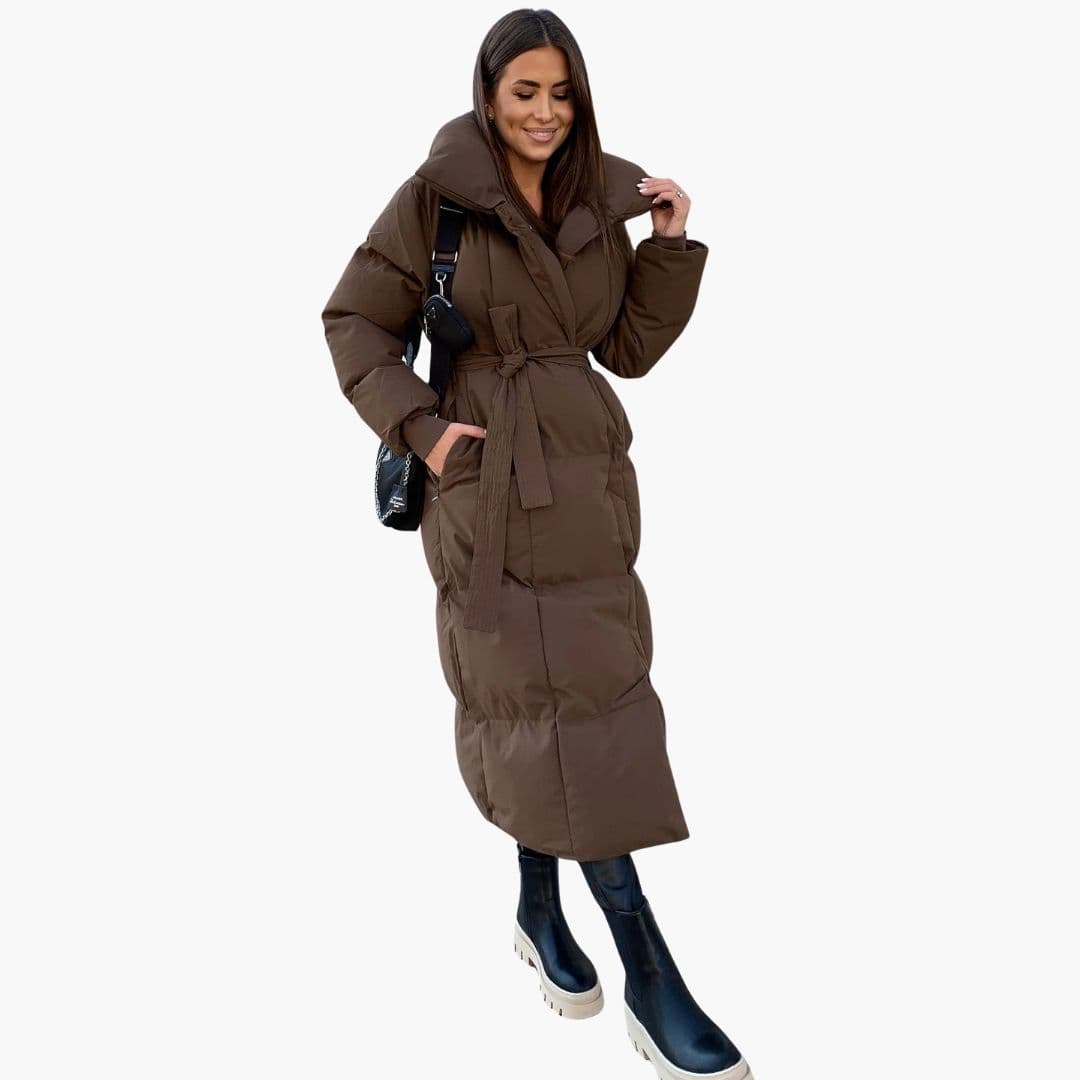 Długi płaszcz zimowy damski z szerokim kołnierzem