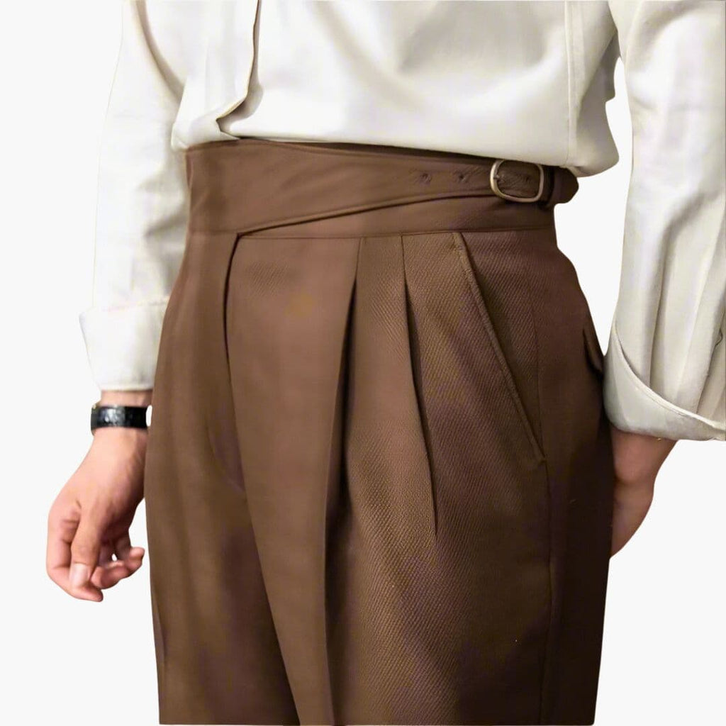 Męskie spodnie z wysokim stanem i zakładkami z przodu